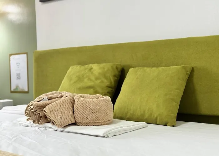 Apartment Rm 630 Forest In Shore 1 Residences Moa Manila